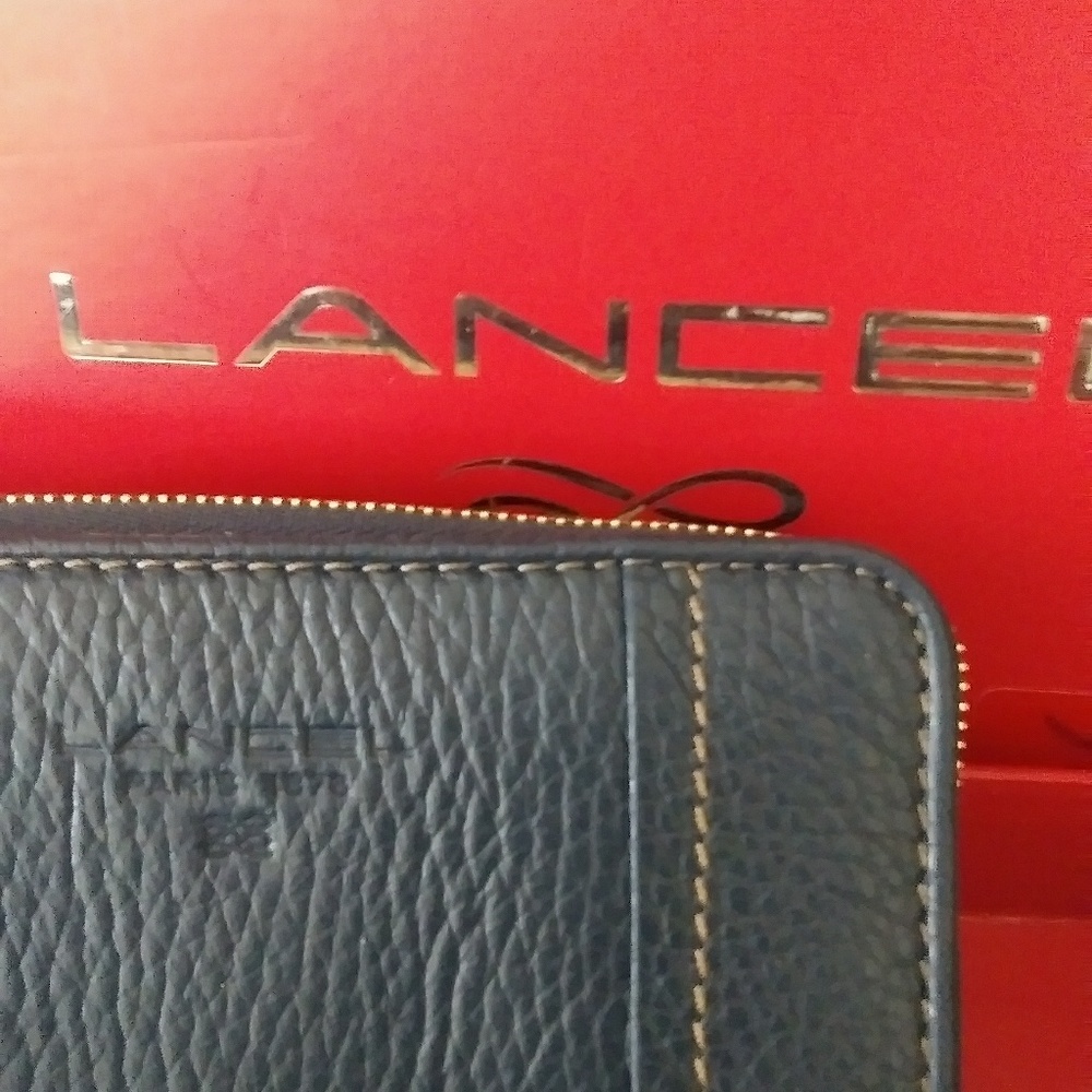 Lancel Wallet - Picture 4 of 7